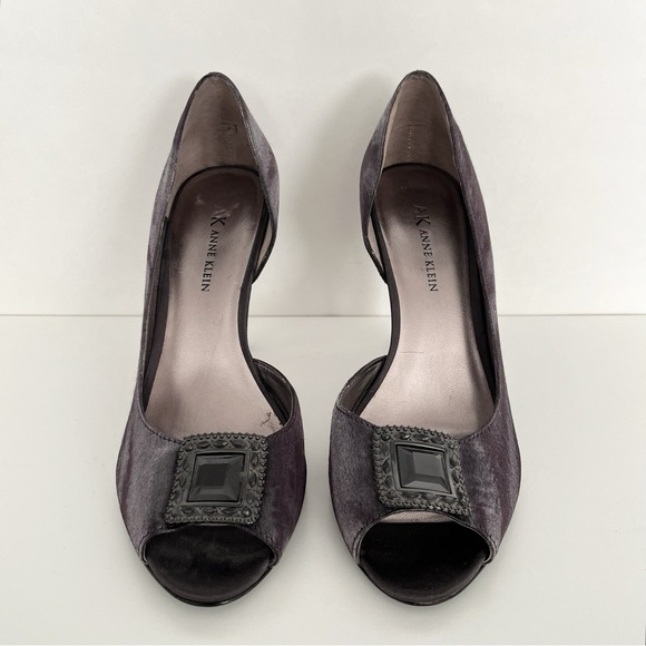 Anne Klein Peep Toe Pumps Heels Size 7 Fabric Gray Plum Evening Elegant Wedding - Picture 4 of 7